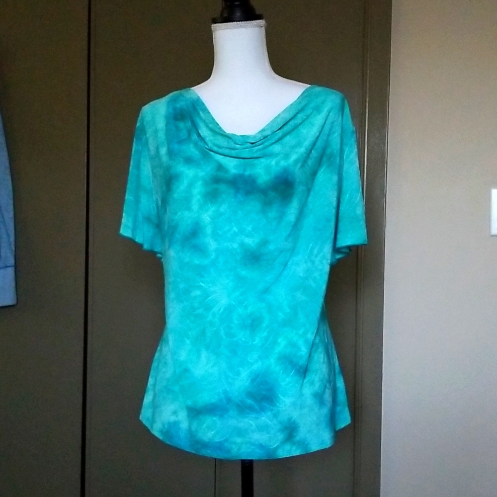 Lightweight, cool poly, ocean blue, butterfly sleeves, USA